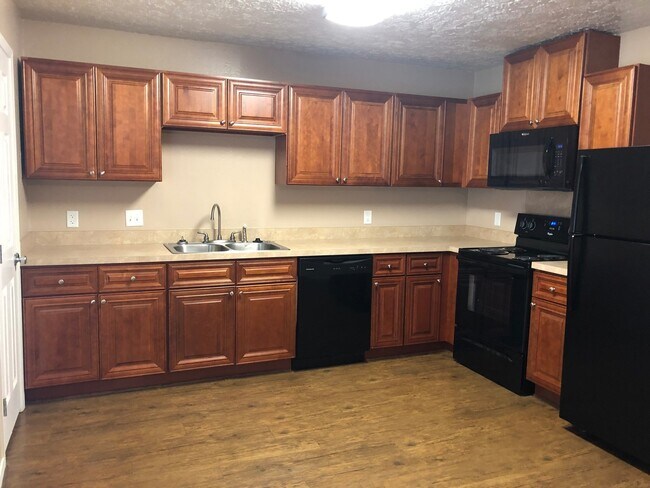 Building Photo - 3703CH