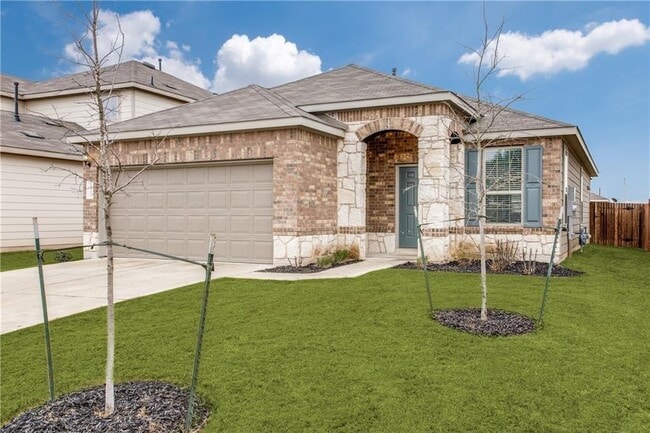Building Photo - 1413 Cliffbrake Wy