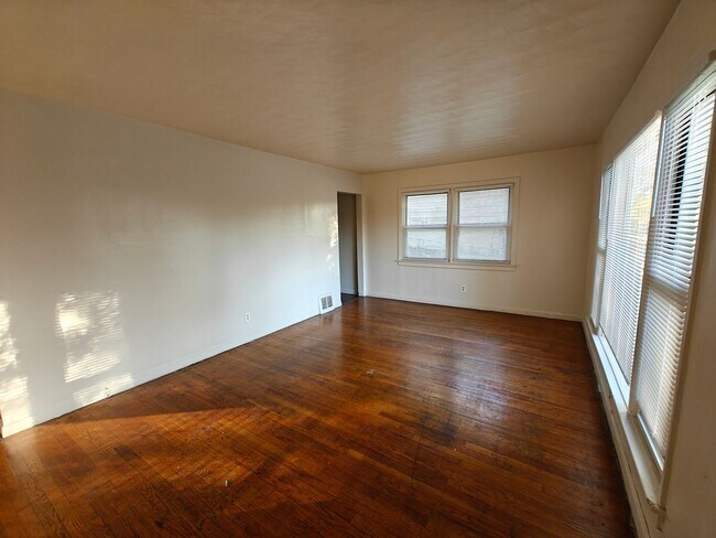 Foto del edificio - 2 Bedroom