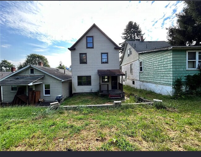 Foto del edificio - 2405 Harrison St