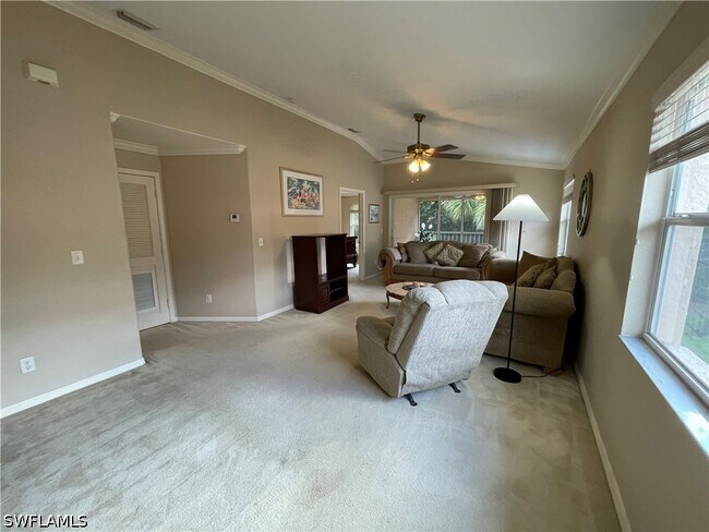 Foto del edificio - 26687 Little John Ct