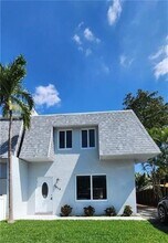 Building Photo - 5414 SW 44th Terrace