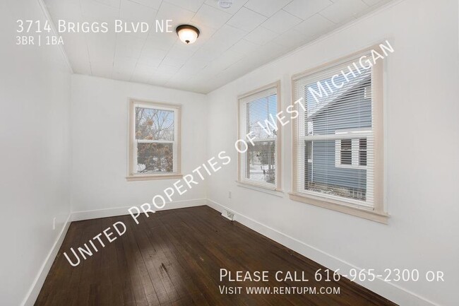 Building Photo - Available Now | 3 Bedroom 1 Bath Single Fa...