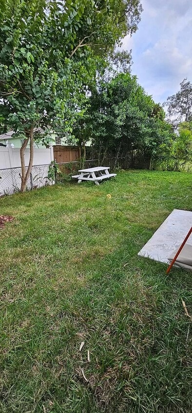 Foto principal - 110 S Harrison Ave