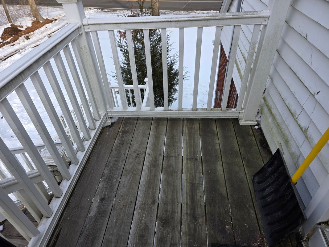 Foto del edificio - 140 Lake Ave S