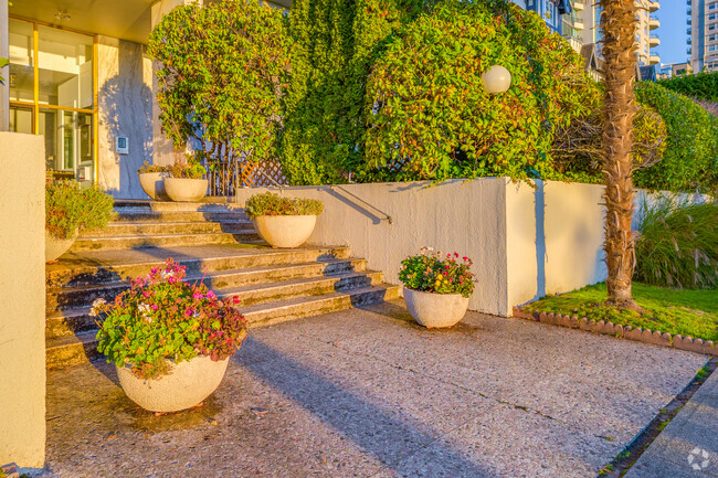 Photo du bâtiment - Surfside