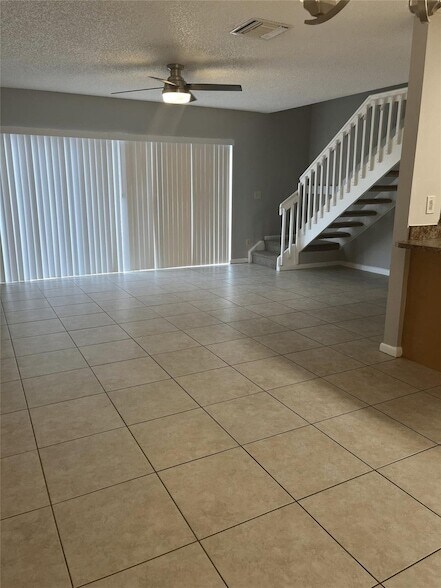 Foto del edificio - 8969 NW 38th Dr