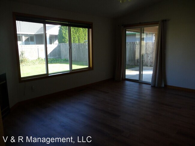 Building Photo - 3 br, 2 bath House - 1839 Tecumseh