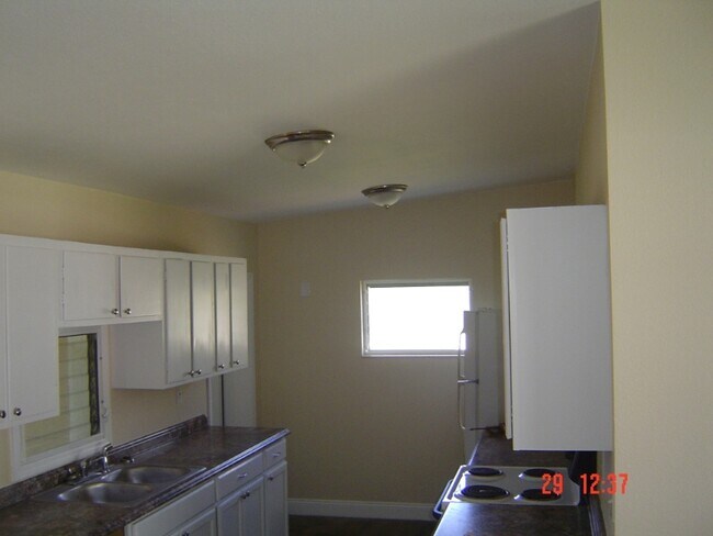 Foto del edificio - 5030 98th Ave N