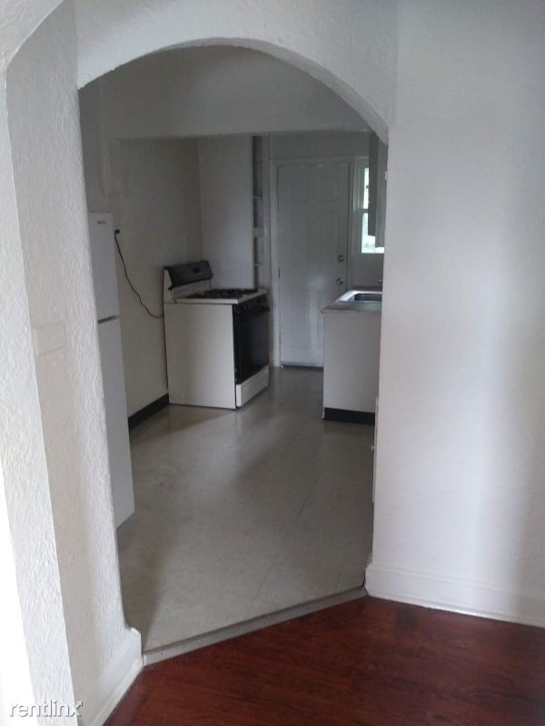 Foto del edificio - 985 Debbe Ln