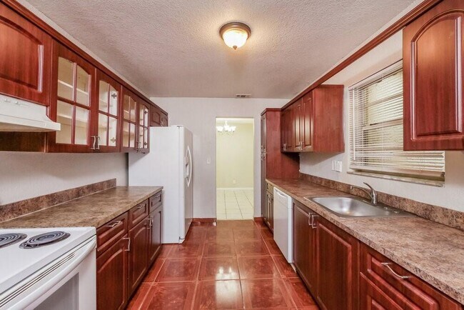 Foto del edificio - 6210 NW 13th St