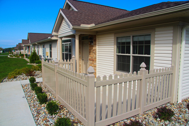 Foto del edificio - The Meadows Ranch Apartments