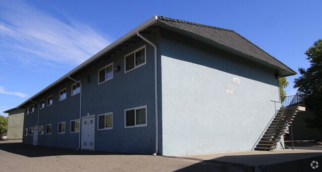 Building Photo - 219 Bennett Hill Ct