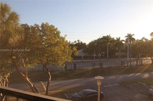 Foto del edificio - 8700 SW 133rd Avenue Rd