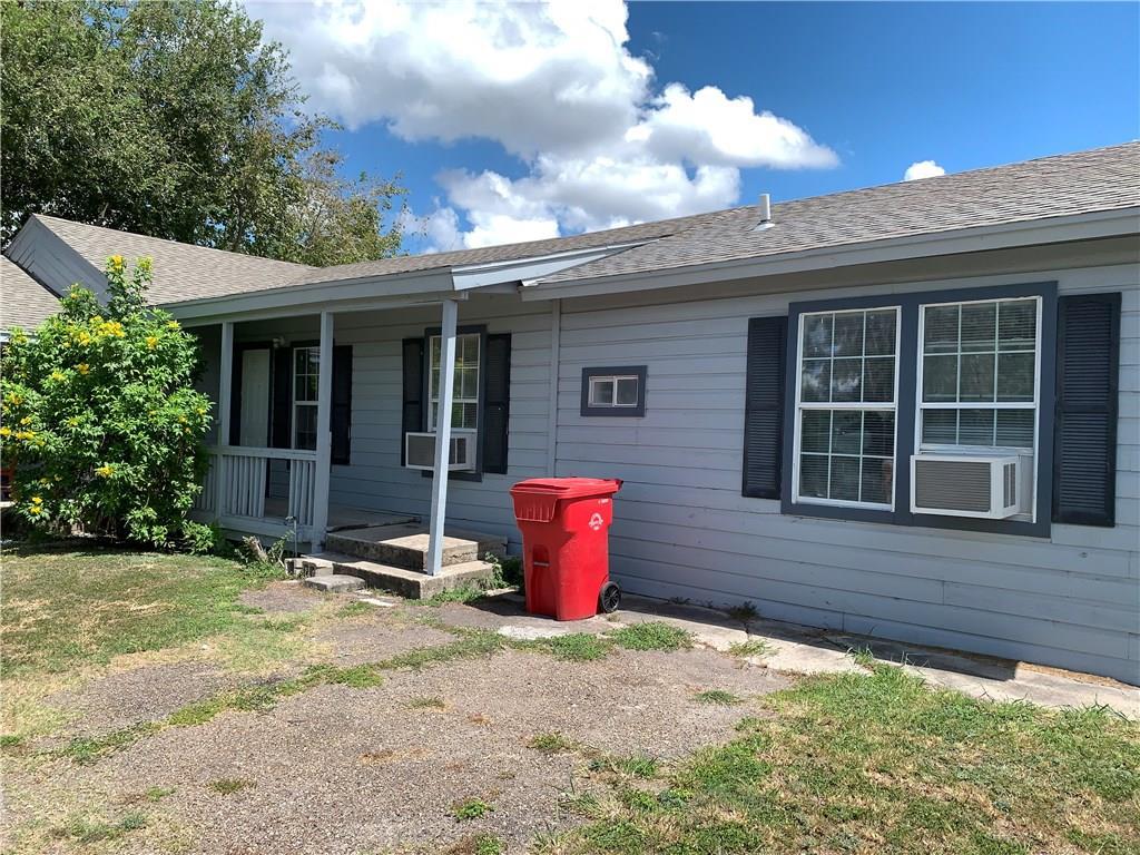 Primary Photo - 525 E Ave E