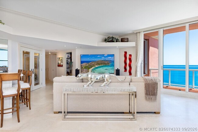 Foto del edificio - 2110 N Ocean Blvd