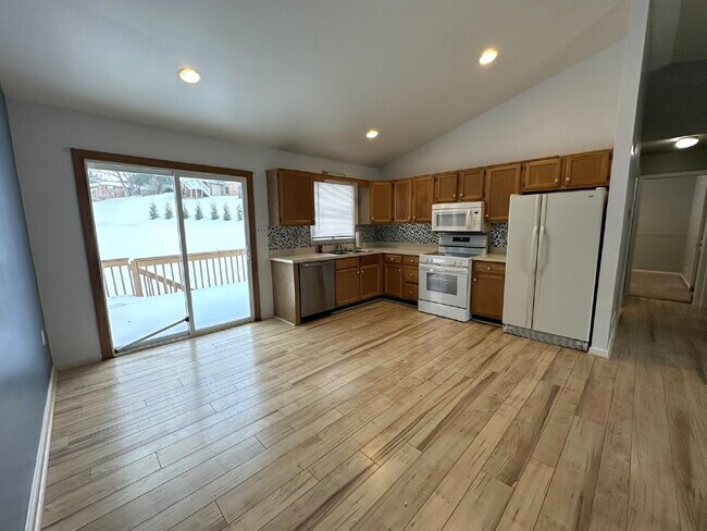 Foto del edificio - COMING SOON! 3-Bedroom Split Foyer in Thurmont