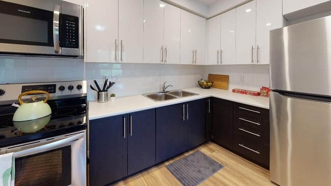 Building Photo - Silvercreek Parkway