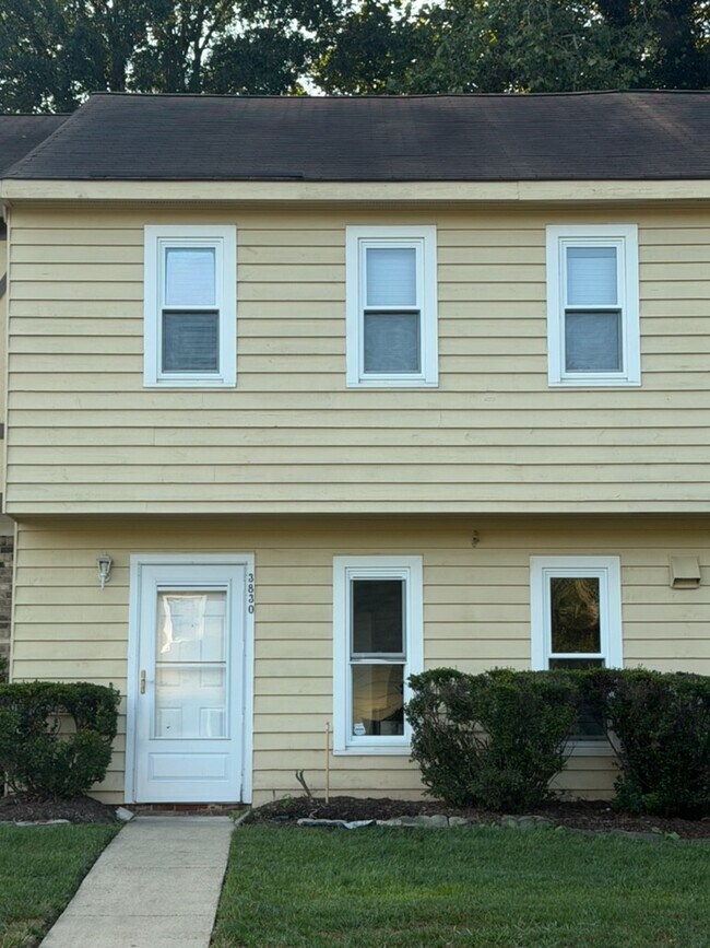 Building Photo - 3830 Beechtree Ct