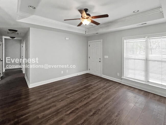 Foto del edificio - 792 Charley Patterson Rd