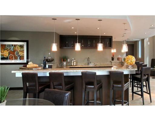 Foto del edificio - 60 SW 13th St