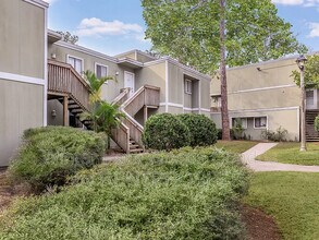 Building Photo - 349 Scottsdale Square