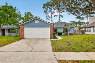 Building Photo - 3651 Lumberjack Cir N
