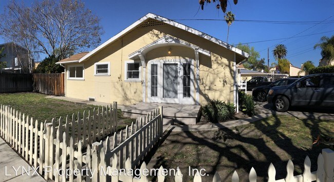 Foto del edificio - 1424 Gillespie St