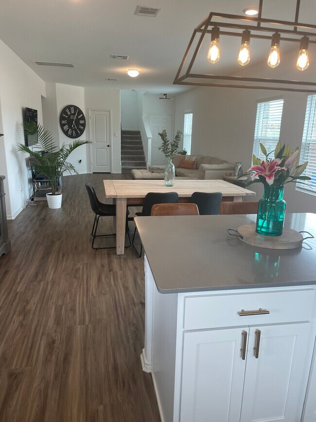 22809 Agave Grove Dr, Meadowlakes, TX 78654 House Rental in