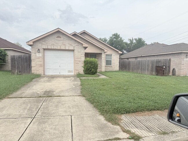 Building Photo - 10607 Shaenview