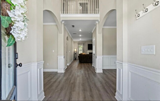 Foto del edificio - 634 Gardner Rd