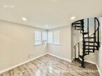 Foto principal - 427 N Oakhurst Dr