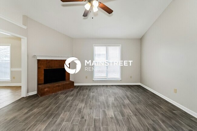 Building Photo - 3 Bedroom Pet-Friendly Home in Olive Branch, MS with Main Street Renewal