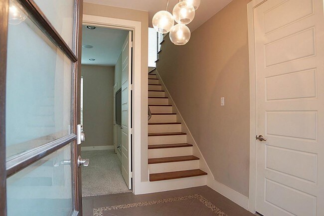 Foto del edificio - 1533 Malone St