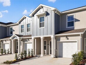 Building Photo - 2735 Skyline Lp