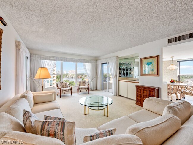 Foto del edificio - 4451 Gulf Shore Blvd N