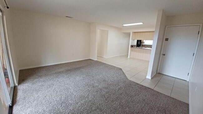 Foto del edificio - 280 Ulster Ln