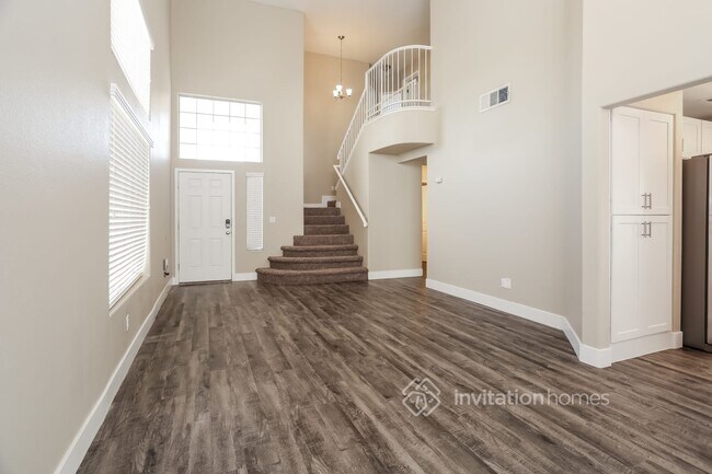 Building Photo - 7005 Ellis Island Ct