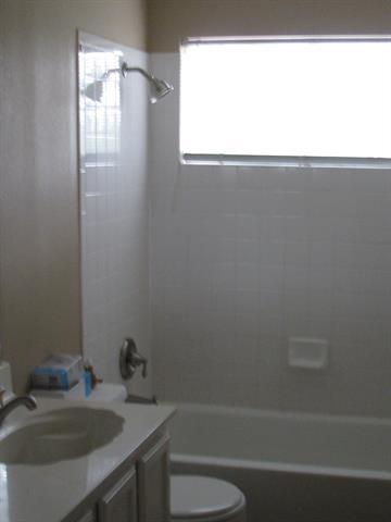 Building Photo - 4112 Guthrie Dr