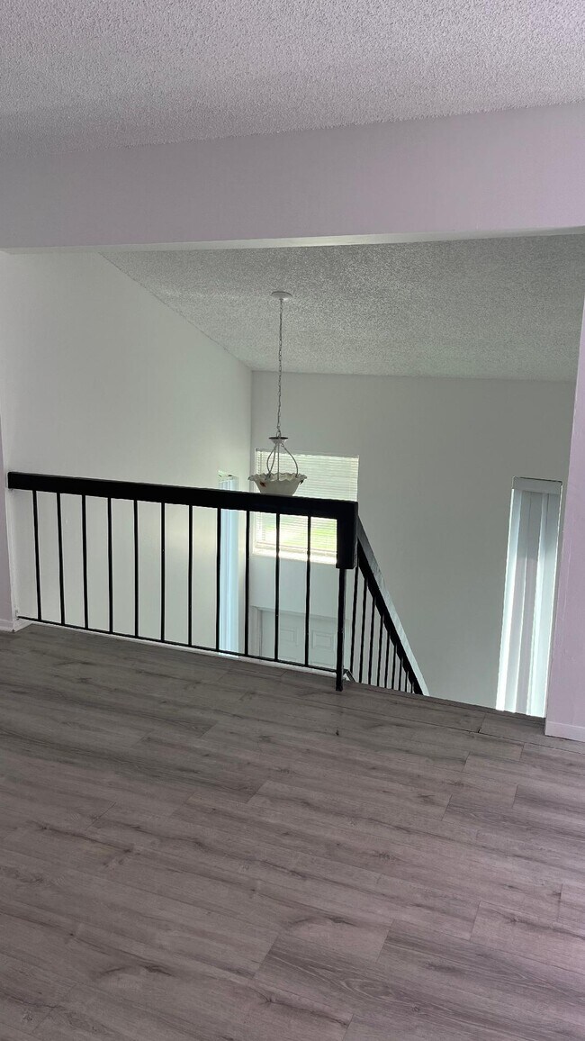Foto del edificio - 5870 NW 22nd St