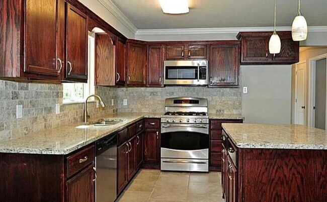 Foto del edificio - 3/1    $1100.Monthly