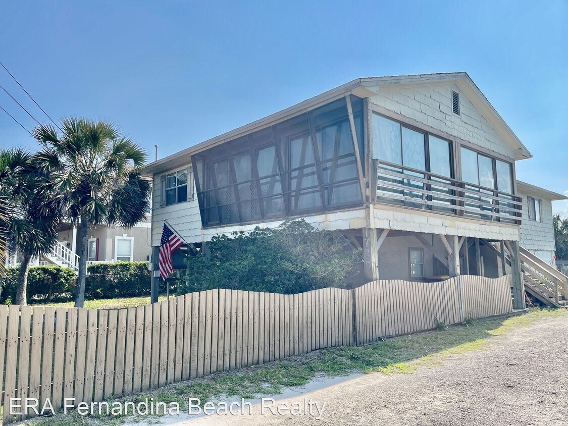 1725 S Fletcher Ave, Fernandina Beach, FL 32034 House Rental in