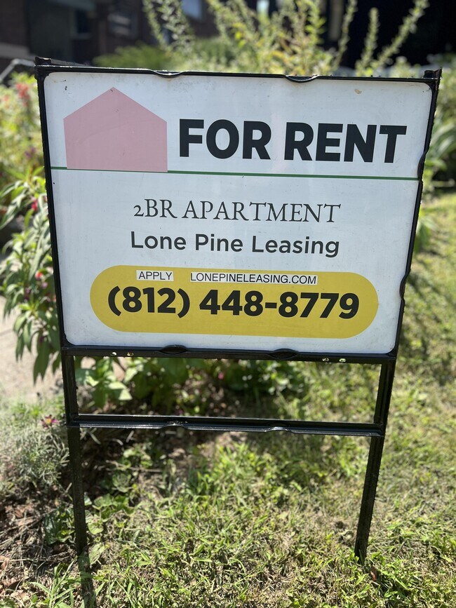 Foto del edificio - 61 E Park St