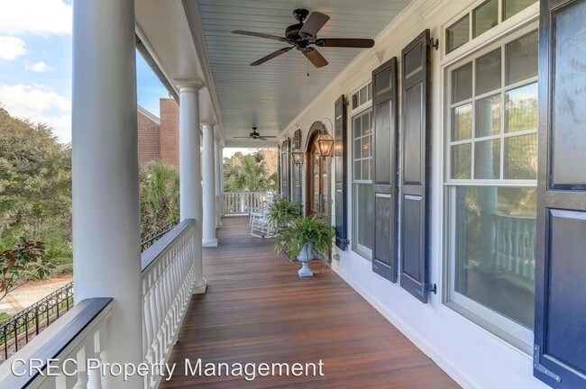 Foto del edificio - 5 br, 4 bath House - 1431 Madison Ct