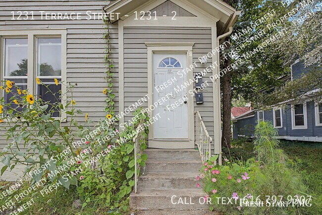 Building Photo - 1231 Terrace St