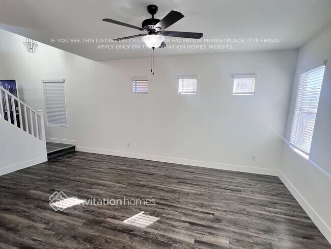 Foto del edificio - 690 Blooming Sage Ct