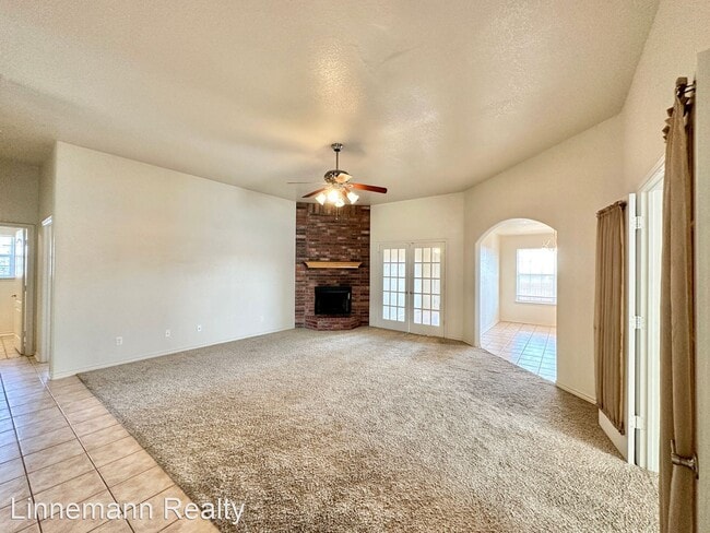 Building Photo - 3 br, 2 bath House - 3710 Barbed Wire Dr