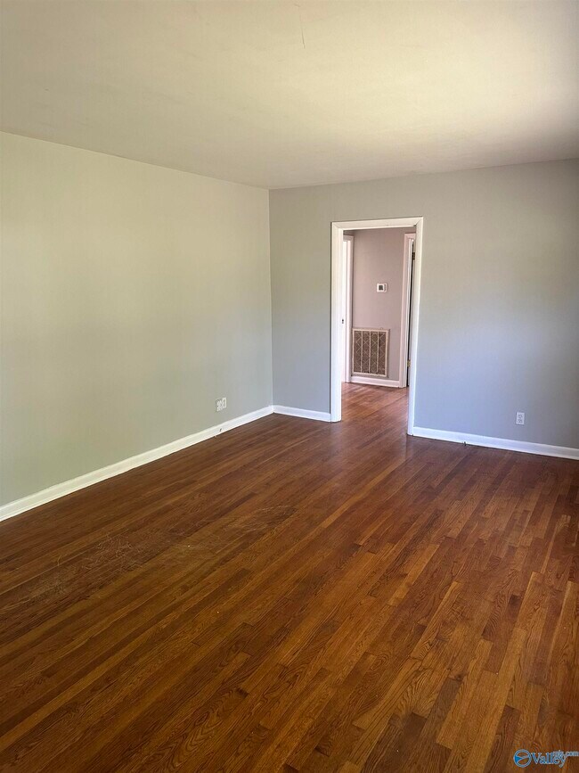 Foto del edificio - 2113 Norris Rd NW