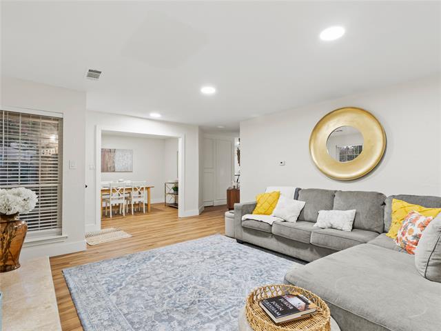 Foto del edificio - 14341 Haymeadow Cir