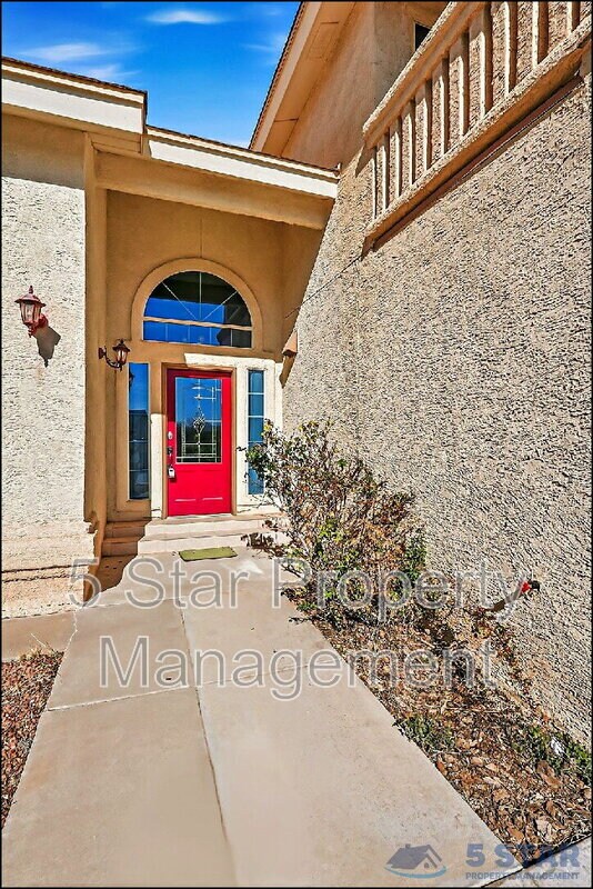 Foto del edificio - 3140 Tierra Agave Dr